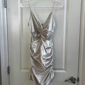 Lucy in the Sky Women's Silver Velvet Mini Dress - Size Large